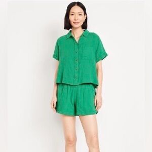 Old Navy crinkle gauze set green